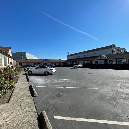 Holiday Motel Портленд Екстер'єр фото